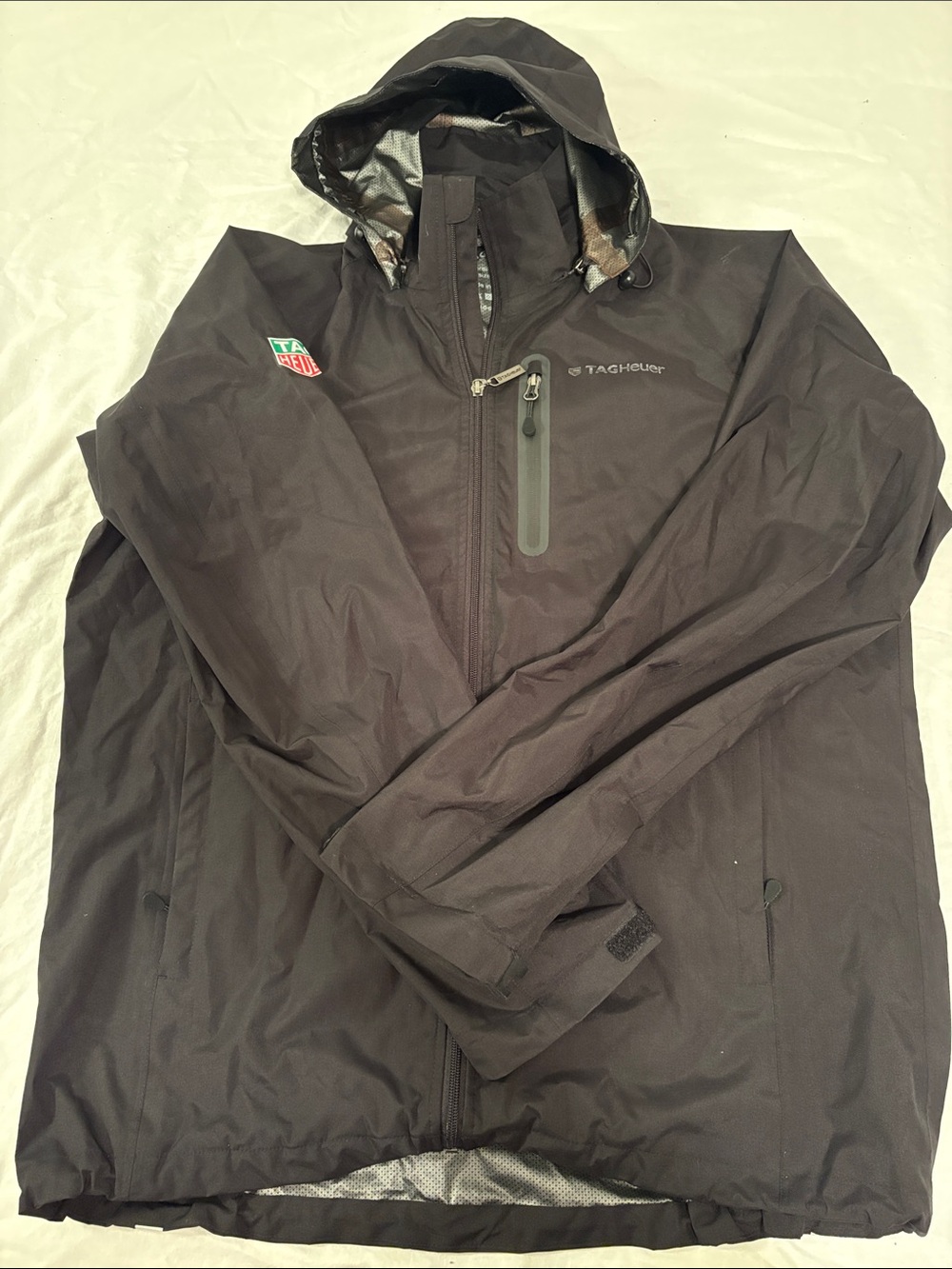 Tag Heuer Black Full-Zip Hooded Windbreaker XL